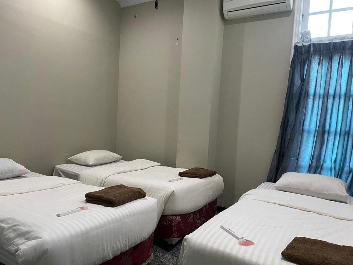 Sentosa Lodge Padang  Ngoại thất bức ảnh